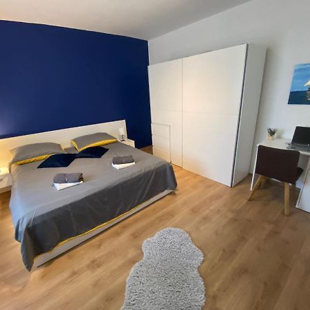 Apartment Dora Задар Екстер'єр фото