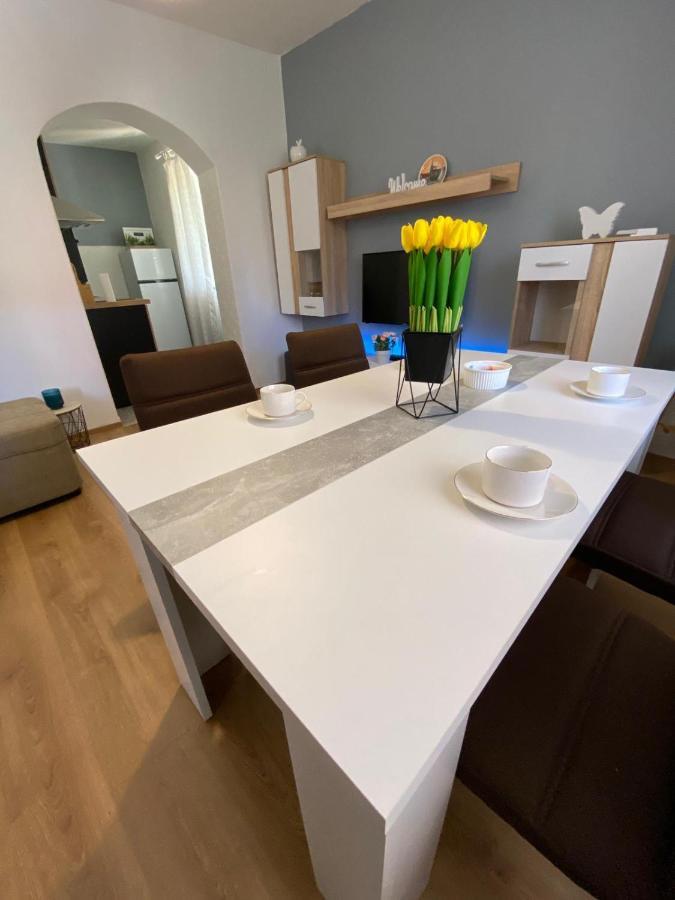 Apartment Dora Задар Екстер'єр фото